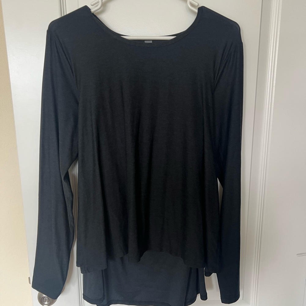 Beyond the Bump Black Long Sleeve Nursing Tee